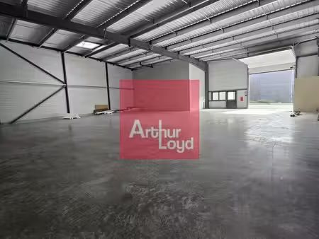local d'activite 421 m² la roche blanche