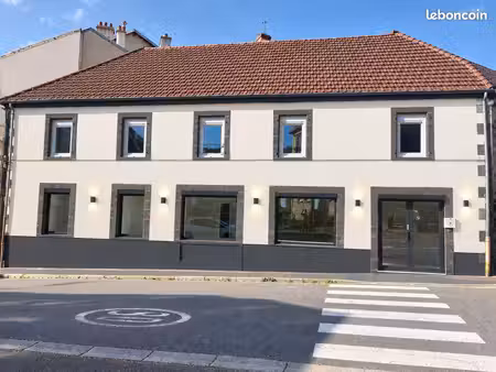 local commercial 98 m2