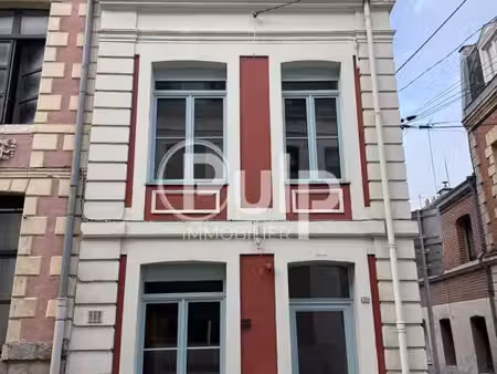 maison de ville 4 pièces 65 m²