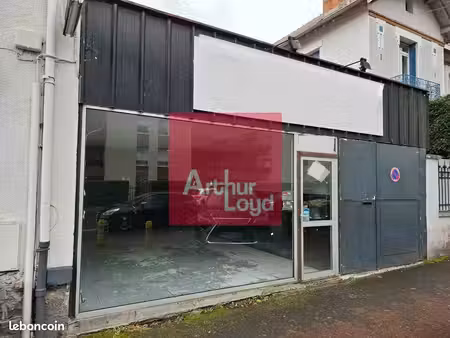local commercial 100 m² clermont ferrand