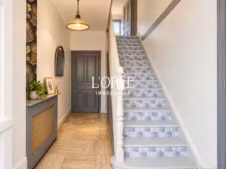 maison 5 pièces 140 m²