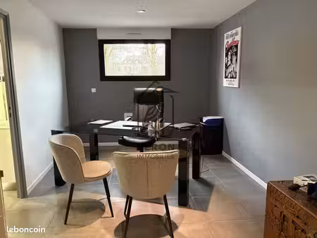 maison 5 pièces 150 m²