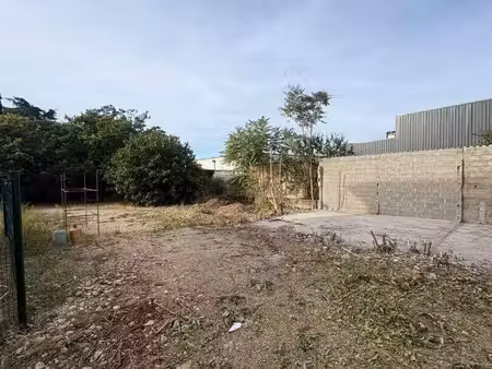 terrain constructible neuf à vendre