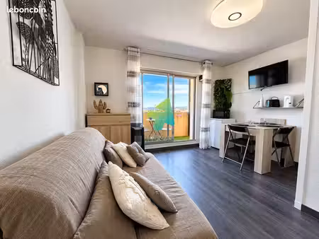 studio 1 pièce 17 m²