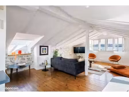 loft vue mer - dernier étage