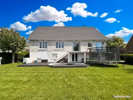 maison 4 pièces 160 m²