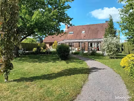 vente maison individuelle avec plan d'eau