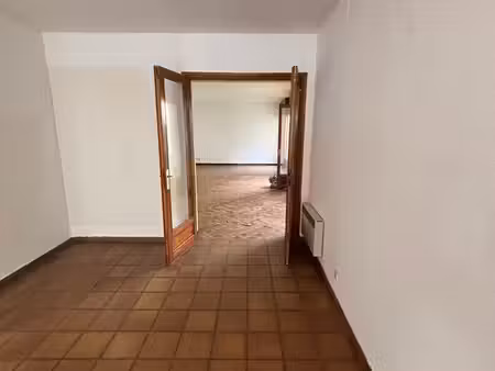 appartement avec jardin en rez de chaussee
