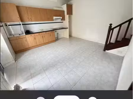 apparemment 70m2 - 2 chambres