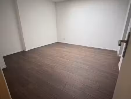bureau professionnel à proximité de la gare de béthune
