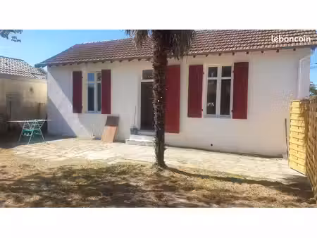 maison individuelle 70 m2 avec jardin 300m2 gelos centre proche pau