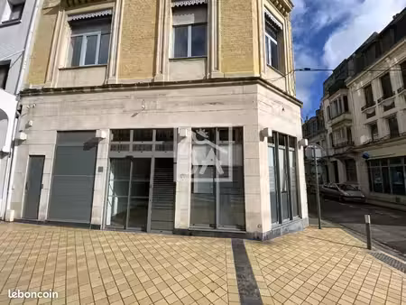 bureau 184 m²