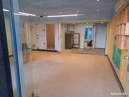 local commercial