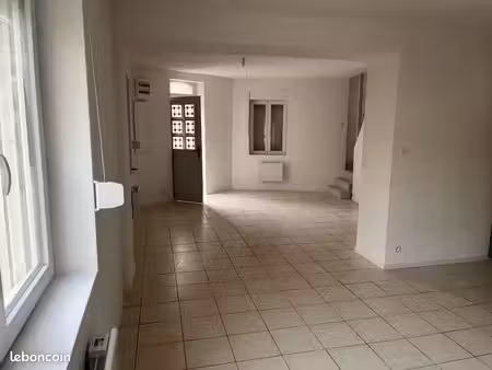 location maison 90m2