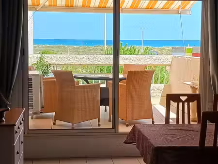 t3 meublé vue mer garage et parking faibles charges