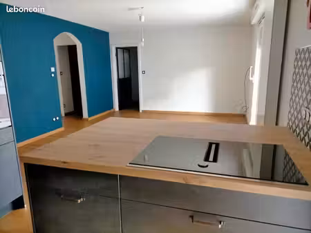 appartement 4 pièces de 76 m² avec terrasse et garage double – strasbourg stockfeld