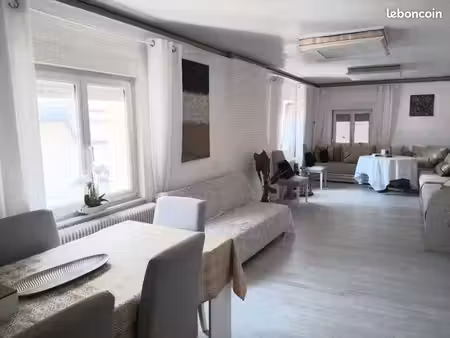 84 m² + garage + 2 caves + très faibles charges