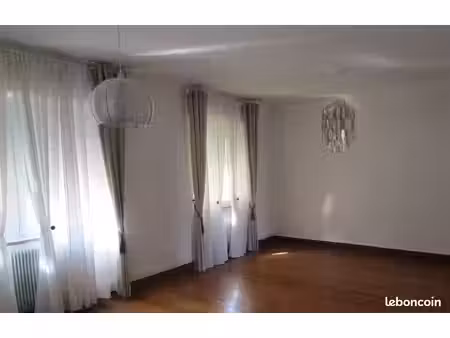 appartement - 3/4 pièces - 82m² - rdc