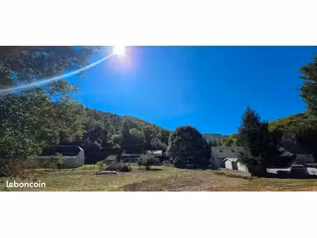 terrain constructible 5000m² avec deux permis validés