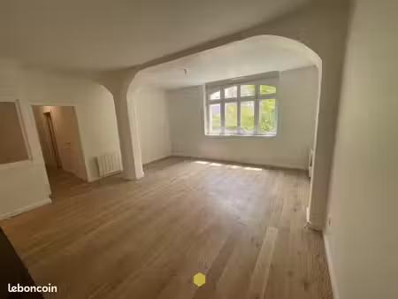 appartement 3 pièces 85 m²
