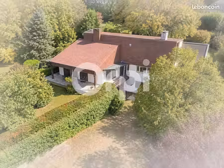 villa 12 pièces 320 m²
