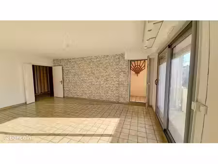 appartement 5 pièces 93 m²