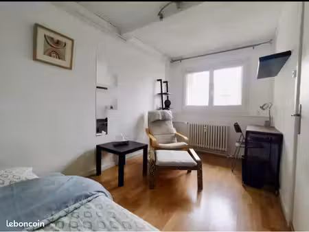 studio près de la gare