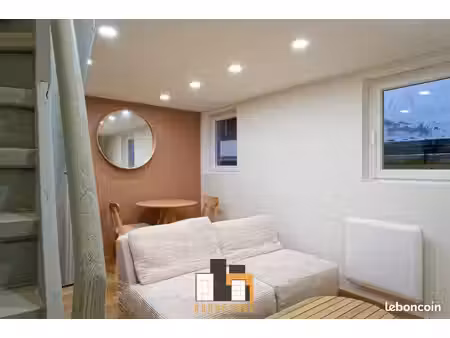 studio 1 pièce 28 m²