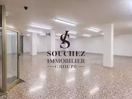 local commercial à louer