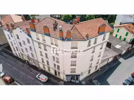 t5 spacieux à rénover