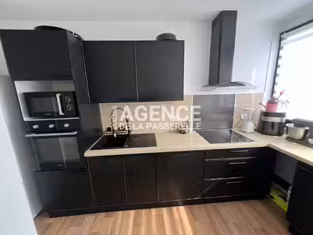 appartement à vendre à roubaix hauts-champs  59 m2  3 pièces