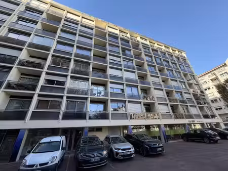palais de justice / halles de lyon