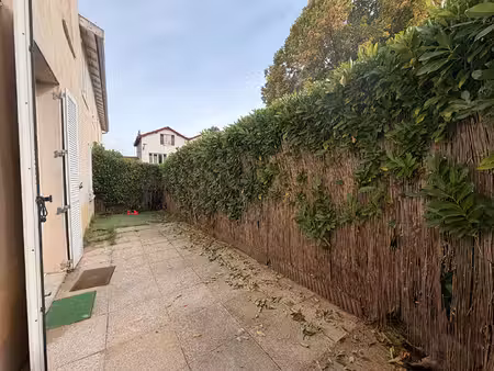 appartement t3 avec terrasse - centre craponne