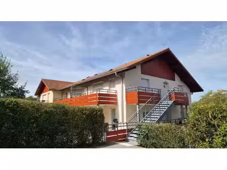 location t3 meublé avec garage et parking