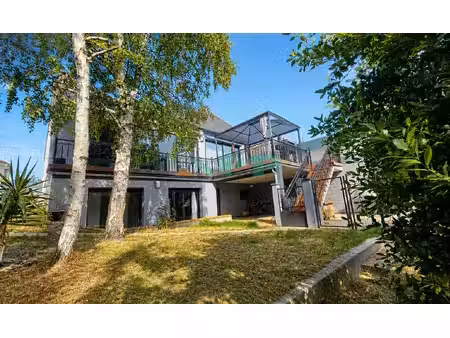 maison d'exception à athis-mons - 8 pièces  230 m²  un havre de paix a proximité du centre