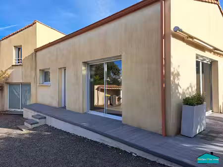 maison plein bourg à saint philbert de grand lieu 157 m²