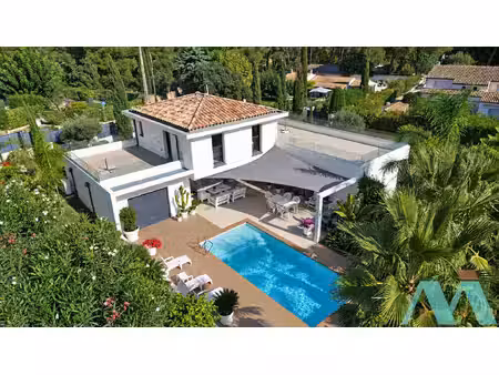 bandol-villa contemporaine d'exception