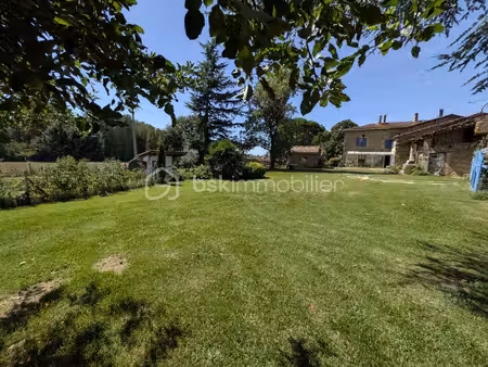 maison de 147 52 m² à chateauneuf-de-galaure