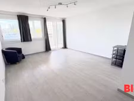 vente appartement 4 pièces à brest kergoat lanredec (29200) : à vendre 4 pièces / 81m² bre