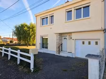 vente maison à villedieu-la-blouère (49450) : à vendre / 87m² villedieu-la-blouère