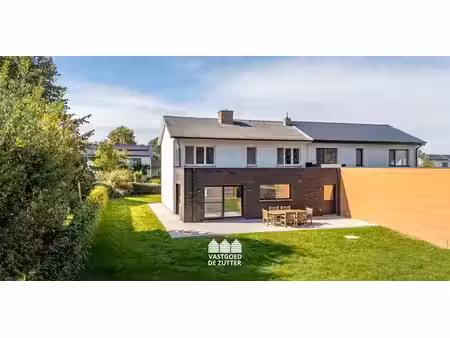 maison à louer à eeklo pour € 1.280 avec 3 chambres à coucher