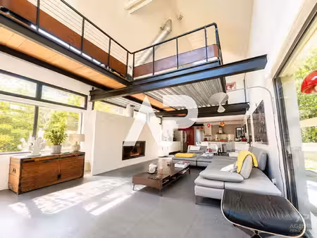 maison de luxe à vendre dans le quartier plateau-mont valérien
