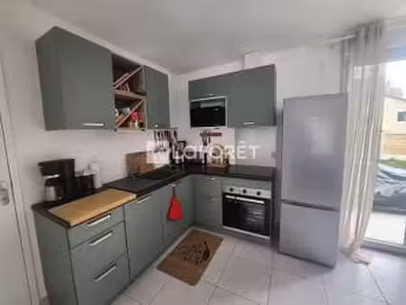 location maison meublé à bully (14320) : à louer meublé / 83m² bully