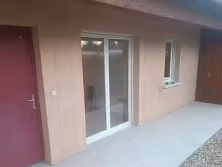 location maison à étauliers (33820) : à louer / 40m² étauliers