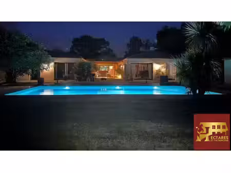 maison de luxe à vendre à la chevrolière