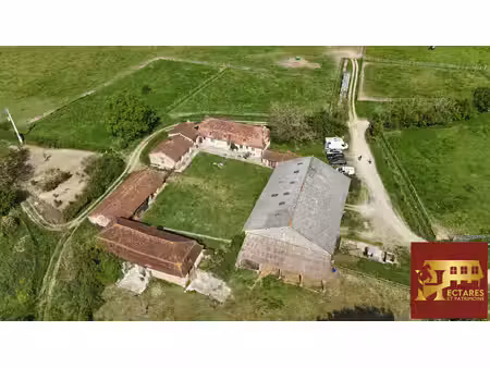 maison de luxe à vendre à mouterre-sur-blourde