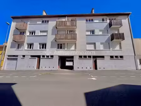 t3 de 61m2 avec balcon et garage  clermont-ferrand