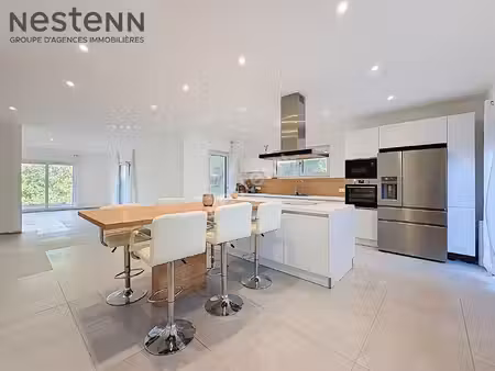 maison contemporaine de 2022  5 pièce(s) 132 m2  sur 8.41 ares