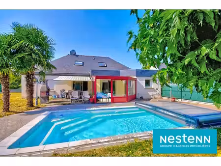 vente-maison de plain-pied avec piscine 3 chambres -proche villa carmélie
