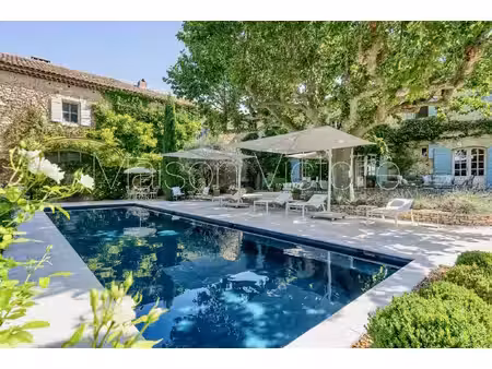 maison de luxe à vendre à lagnes